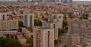 Banlieu parisienne la défense (Istock)